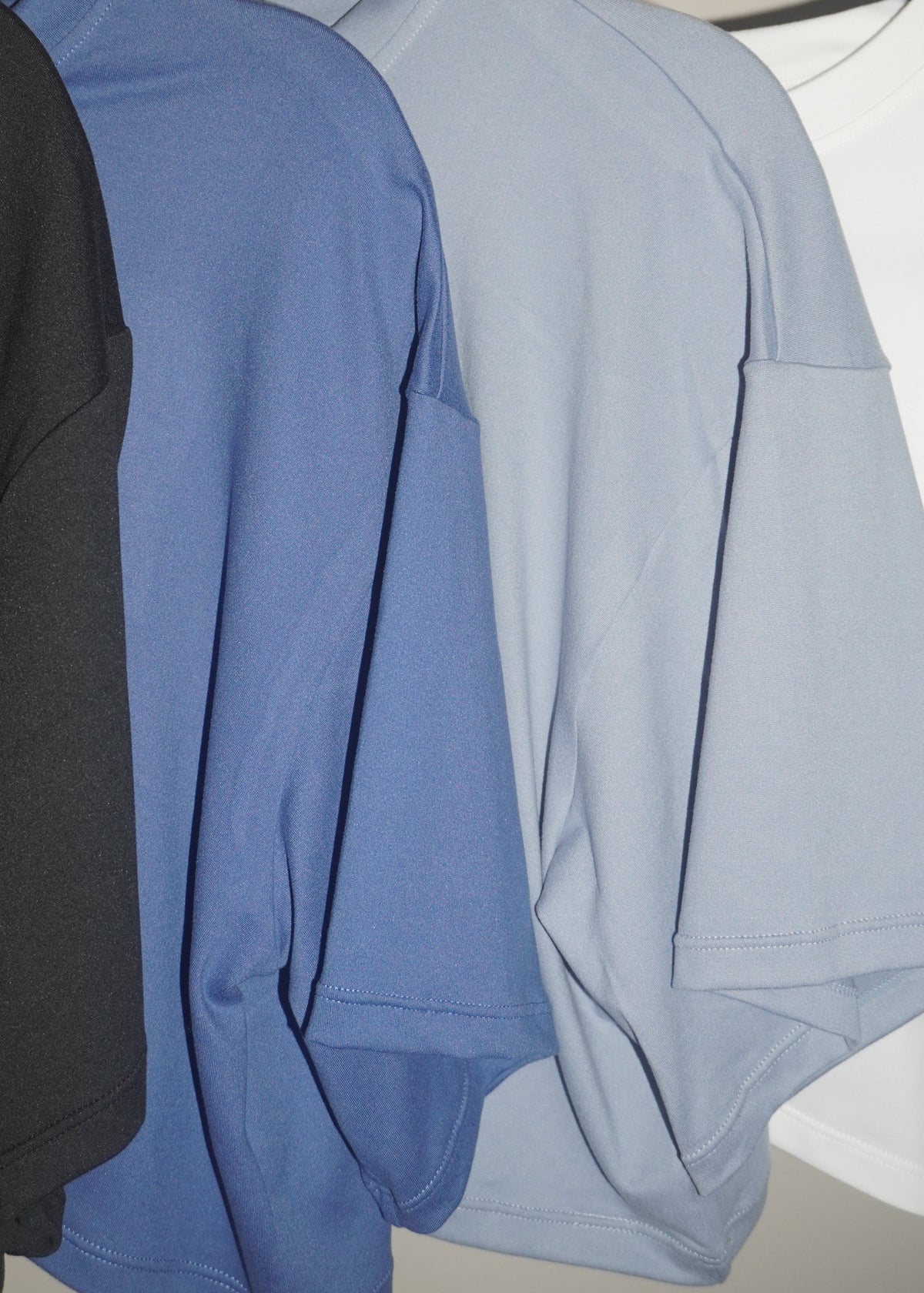 SH Cropped Tee