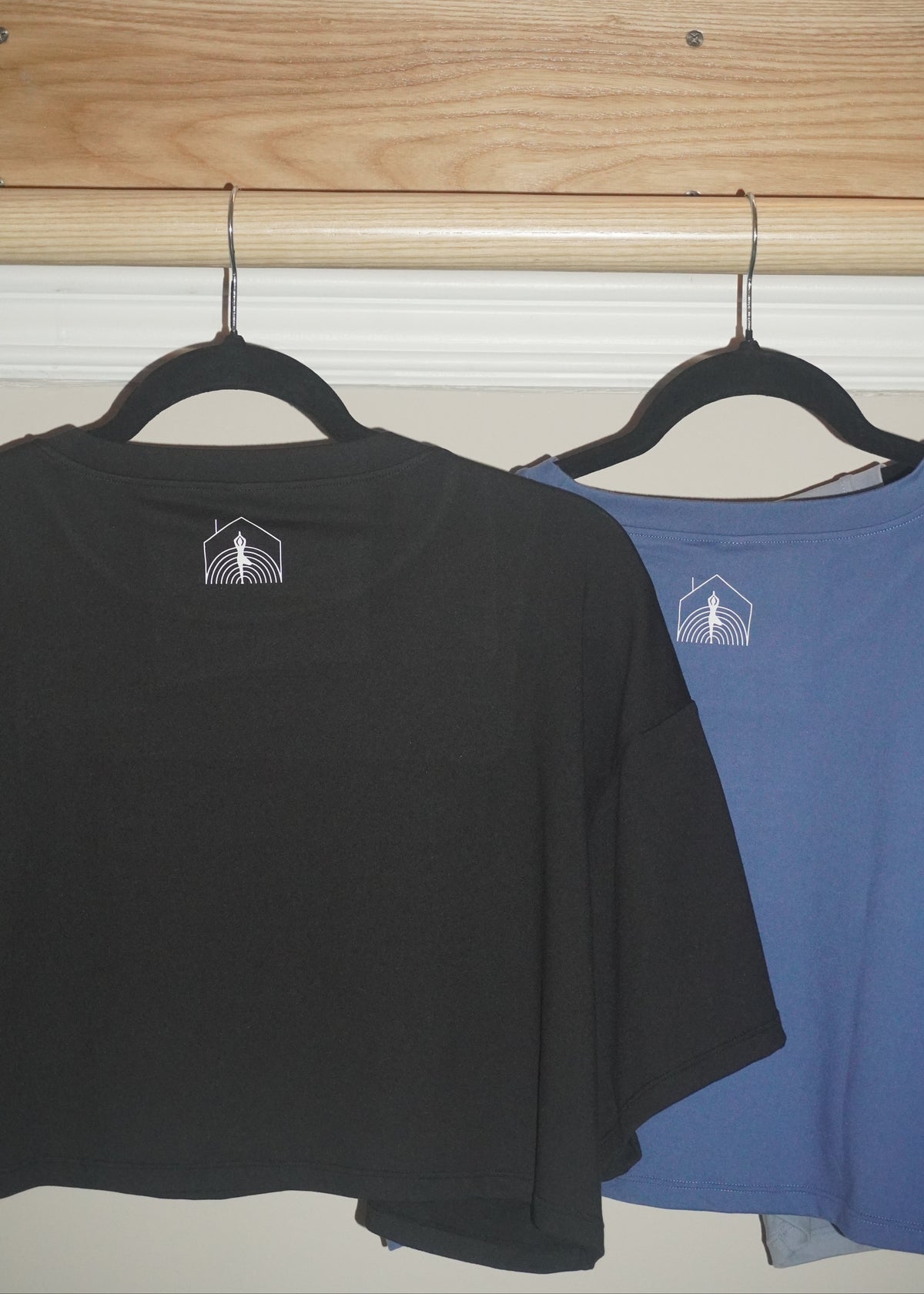 SH Cropped Tee